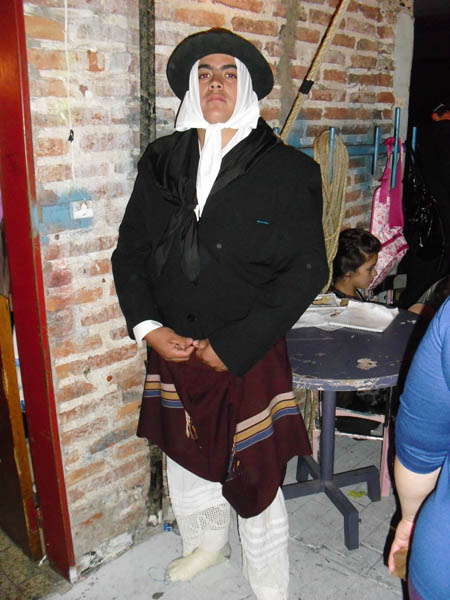Backstage 042
